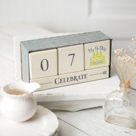 Wooden Block Calendar with Metal Box